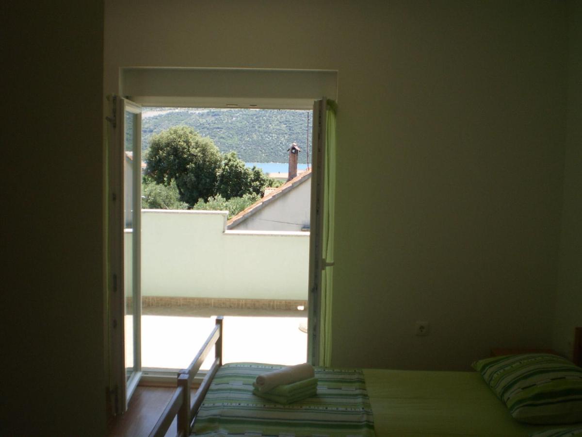 Apartments Gunja Poljica  ภายนอก รูปภาพ