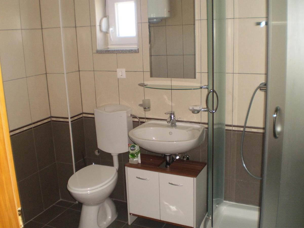 Apartments Gunja Poljica  ภายนอก รูปภาพ